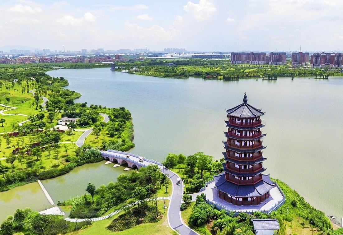 華陽(yáng)湖克拉農(nóng)場(chǎng)